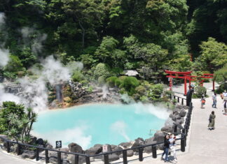 8 experiencias únicas para disfrutar en la tercera isla más grande de Japón » 2023