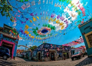 Visita uno de los barrios más hermosos y coloridos de México » 2023