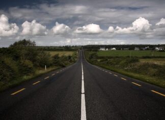 Un encuentro sobrenatural en la carretera » 2023