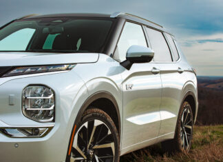 Mitsubishi Motors North América celebra sus cinco años en Tennessee »