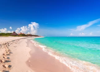 Las 7 Playas del Mundo más visitadas en el 2023. Hay dos en México » 2023