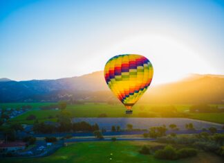 7 lugares increíbles para dar un paseo en globo »