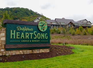 Así es el nuevo hotel de Dolly Parton inspirado en la naturaleza de las Grandes Montañas Humeantes »