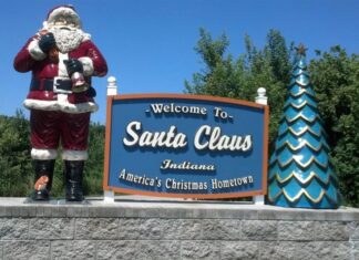 Todo sobre el pueblo llamado Santa Claus, festivo los 365 días del año »