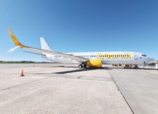 La aerolínea argentina Flybondi permite a sus clientes revender sus billetes »