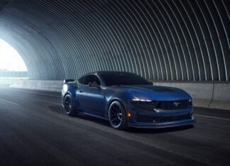 Ford Mustang Dark Horse, altas prestaciones, civismo y confort »
