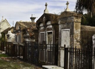 7 Escapadas Donde el Misterio Se Siente en el Aire »