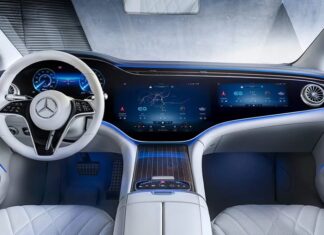 Los Vehículos con los Tableros Más Futuristas »