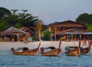 Las 5 Mejores Playas de Tailandia para Mochileros »
