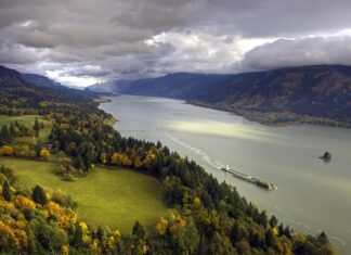Los 6 Ríos Más Bellos del Mundo para Navegar y Explorar »