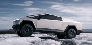 5 Autos que No Sabías que Fueron Prohibidos en Algunos Países »