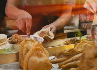 ¿Qué Ciudades del Mundo Son Más Baratas que Comer en Casa? »