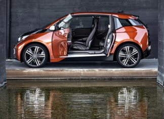 ¿Cuáles son los autos más sobrevalorados del 2025? »