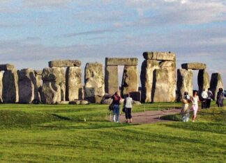 5 lugares donde se dice que el misterio nunca duerme »