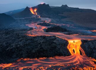 Las 5 islas volcánicas ideales para senderismo y fotografía geológica »