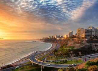 ¿Qué 5 ciudades costeras de Latinoamérica tienen la mejor combinación de playa y vida nocturna? »