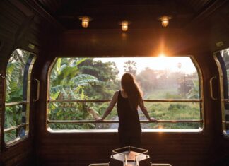 ¿Qué 5 rutas de tren en Asia combinan paisajes montañosos con vagones panorámicos? »