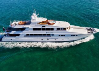 5 yates de lujo con las rutas más espectaculares del Mediterráneo »