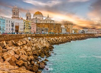 Las 5 caras de Cádiz que descubrí caminando »