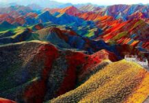 Los 5 paisajes más raros del mundo que justifican cruzar el océano »