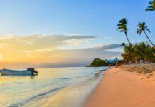 5 amaneceres frente al mar que cambian la forma en que ves las playas en el 2026 »