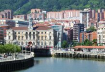 5 destinos perfectos para quienes aman viajar pero odian planear en el 2026 »