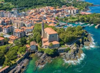 Las 5 microciudades costeras del mundo donde la naturaleza sigue ganando al turismo masivo »