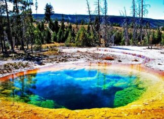 5 fenómenos naturales de colores que vale la pena cruzar el mundo para ver »