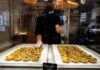 5 rutas dulces que puedes seguir por el mundo probando el postre callejero típico de cada lugar »