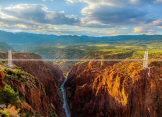 5 puentes colgantes del mundo que ponen a prueba el vértigo de cualquiera »