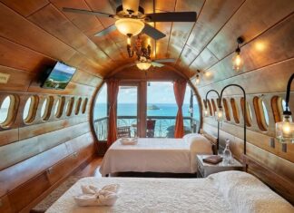 5 destinos donde puedes dormir en un antiguo tren, avión o barco reconvertido »