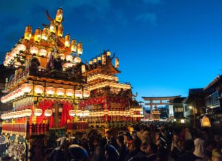 5 ciudades que celebran su propio «carnaval de otoño» fuera de la temporada habitual »