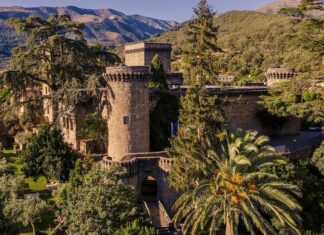 5 castillos donde puedes dormir como un rey sin gastar una fortuna »