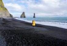 5 playas de arena negra, roja, rosa, verde o violeta que parecen de otro planeta »