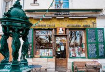 5 ciudades donde la literatura se convierte en itinerario »